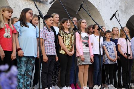 Območna revija otroških in mladinskih pevskih zborov občin Kamnik in Komenda (35)